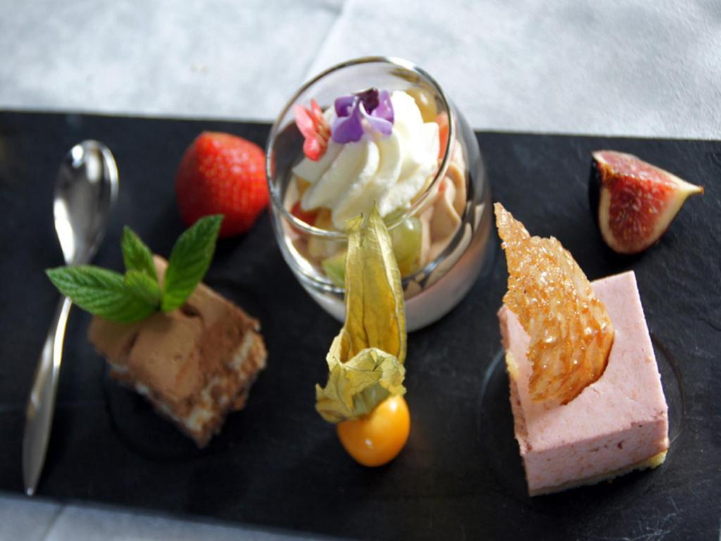 Hotel Restaurant Perle Des Vosges Muhlbach-sur-Munster Ngoại thất bức ảnh